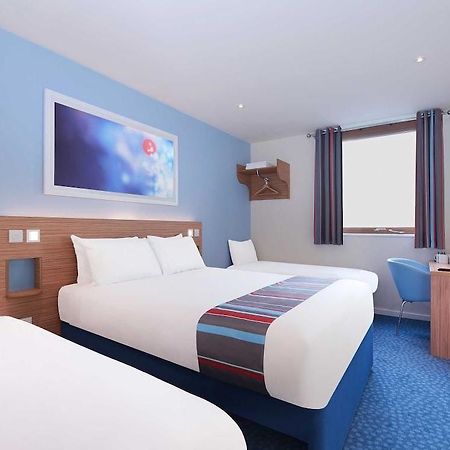 Travelodge London אילינג מראה חיצוני תמונה